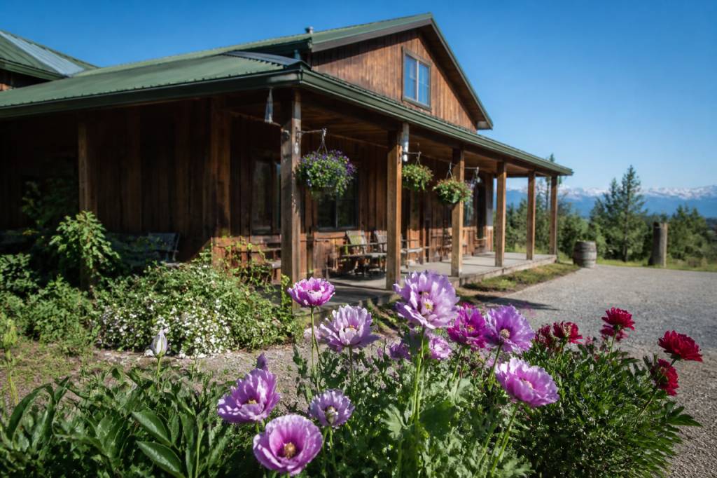 Bear Creek winery and lodging in Homer